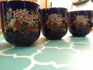 Kutani,  Cobalt Blue Tea Caddy/pheasant and 3 Cups - Flower Cart w/Gold Trim, 7