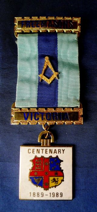 Australian Freemasonry Medal: Freemasons Of Victoria Centenary 1889 - 1989.