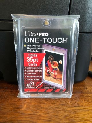 Ultra Pro One - Touch Regular Card 35 Point Card Holder