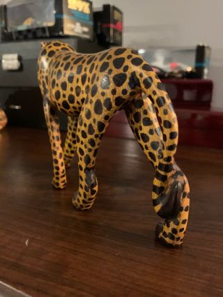 Rare Hand Carved Wood Cheetah Scultpure - Hand Painted Wooden Statue 7.  5” 4