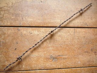 Scutt Arrow - Mcneill H - Wormley Vee Combination Plates - Antique Barbed Wire