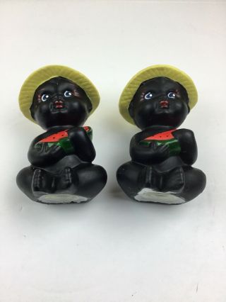 Black Americana Twin Babies Holding Watermelon Yellow Hats Salt Pepper Shakers 3