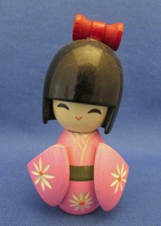 Vintage Hand Crafted Wood 3.  5 In.  Pink Kokeshi Doll - Japan