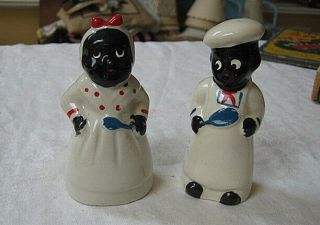 Vintage Black Americana Aunt Jemima - Chef Salt Pepper Shakers - White - Red - Blue