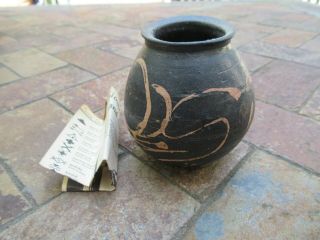 Vintage Native American Pottery Vase / Seed Jar; Souix,  Signed " Errta "