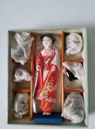 Vintage " The Hanako " Japanese Doll With 6 Wigs