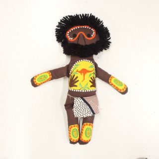 Kurrajong Aboriginal Products Handmade And Painted Aboriginal Male Figure 416
