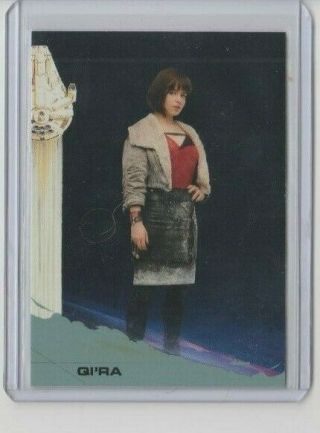 Topps Solo: A Star Wars Story Silver Trading Card 20 Emilia Clarke As Qira