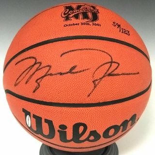 Michael Jordan Signed Leather Wilson Basketball Upper Deck Le 59/123