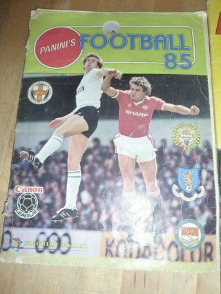 SET OF 4 RARE FOOTBALL STICKER ALBUMS FROM 1982 - 1987 3