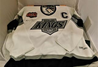 Wayne Gretzky Signed La Kings Authentic Ccm L/e Jersey W/802 Goal Patch Uda