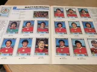 World Cup Argentina 78.  100 Completed Panini Sticker Album. 4