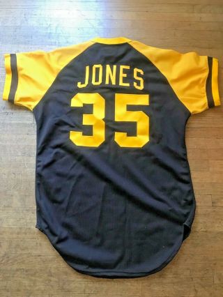 1977 Randy Jones San Diego Padres jersey game or game issued? 2