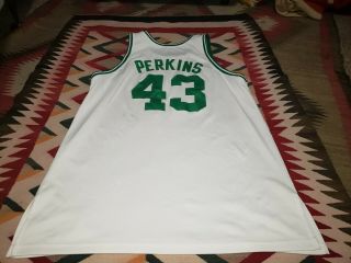 2005 - 2006 Perkins BOSTON CELTICS Game Worn Team Issued NBA Basketball jersey 4