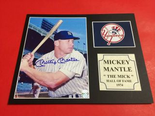 Mickey Mantle Signed 5x7 Photo With Certificate Of Authenticity -