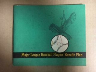 1957 Major League Baseball Players Benefit Plan 85 Page Booklet Don Rudolph Esta