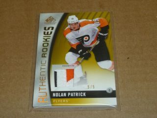 2017/18 Sp Game Nolan Patrick Premium Jersey Patch Flyers Gold 5/5 H4100