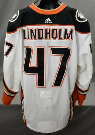 2018 - 19 Lindholm 47 Anaheim Ducks Game Worn Jersey W/ 25th Anniv Set Tag Loa