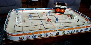 1969 Eagle / Coleco 5340 Official Table Hockey Game With Metal Score Clock