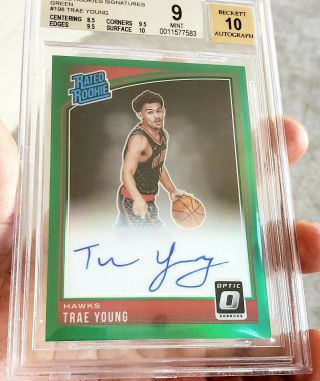 Trae Young 2018 - 19 Optic Green Signatures Ssp 