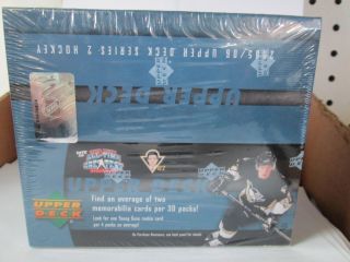 2005 - 06 Ud Series 2 Hockey Retail Box
