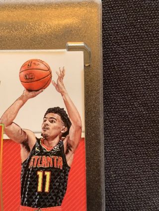 2018 - 19 National Treasures FOTL Trae Young RPA Rookie Rc Patch Auto 12/20 SP 4