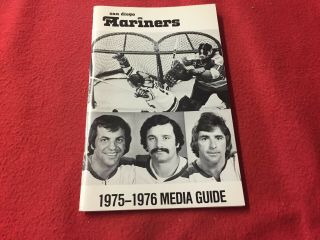 1975 - 76 Wha San Diego Mariners Hockey Media Guide/yearbook