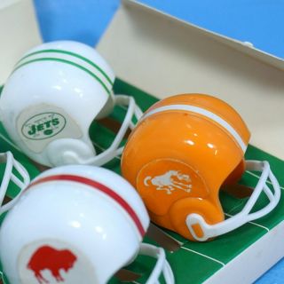OFFICIAL MINI FOOTBALL HELMET KIT Go W/ Pros Coke AFL Orange c1965 Sports Toys 9