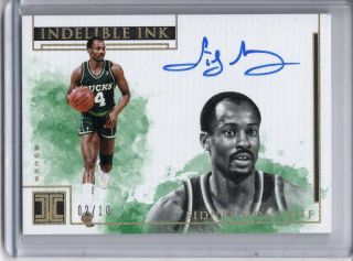 Sidney Moncrief Auto /10 2018 - 19 Panini Impeccable Indelible Ink Gold Autograph