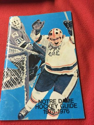 1975 - 76 University Of Notre Dame Hockey Media Guide