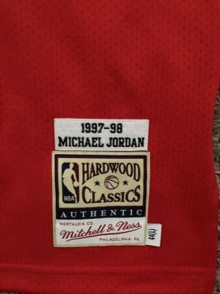 Michael Jordan Mitchell Ness 97 98 Road Finals Bulls Jersey Size 44 L 4