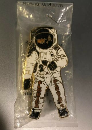 Little League Pin: White Cloisonné Astronaut With Wrinkle In Package. 3