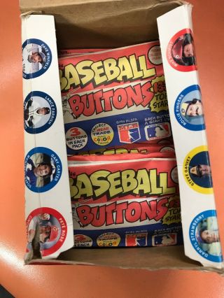 1984 Fun Foods Baseball Buttons MLB Player Pins 18 Packs & Box 2