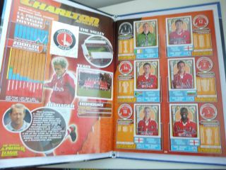 Complete Merlin 2002 Football sticker album Binder & Completion sticker - 4