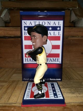 Roberto Clemente Pittsburgh Pirates Hall of Fame HOF Class of 1973 Bobblehead 3
