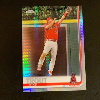 2019 Topps Chrome Mike Trout Prism Refractor Parallel 200
