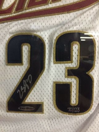 Lebron James autographed Cavs jersey 2