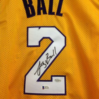 Lonzo Ball LA Lakers signed basketball jersey Leaf authenticated 2