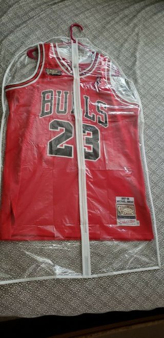100 Authentic Michael Jordan Mitchell Ness 97 98 Finals Bulls Jersey Size 44 L 6