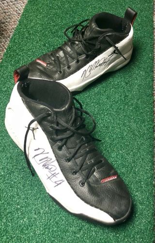 Kenyon Martin Signed Game Worn Shoes From The University Of Cincinnati 2