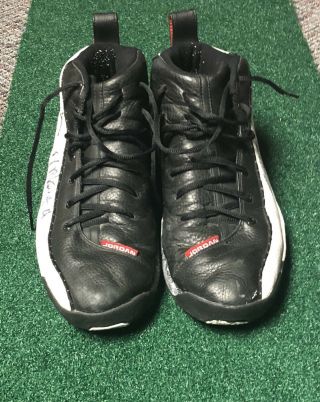 Kenyon Martin Signed Game Worn Shoes From The University Of Cincinnati 3