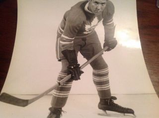 RED HORNER 1934 TORONTO MAPLE LEAFS NHL HOCKEY PHOTO FOR 1934 BEEHIVE 3