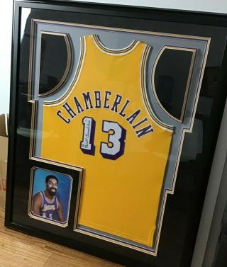 Wilt Chamberlain Signed Framed Jersey And Photo