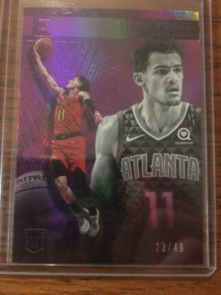 2018 - 19 Panini Chronicles Trae Young Rookie Essentials Purple 23/49 Ssp Rare Rc