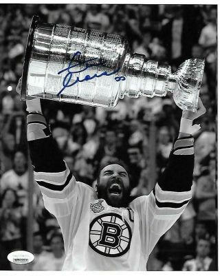 Zdeno Chara Boston Bruins Autographed Signed 8x10 Photo Jsa 2==