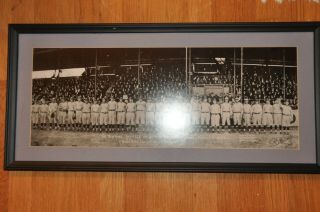 Signed E O Goldbeck 1922 Photo Of Ny Yankees.  Framed /perfect.  Min Res $425