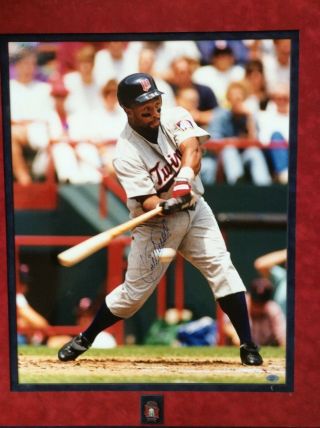 Kirby Puckett Signed Autographed 16x20 Matted Photo