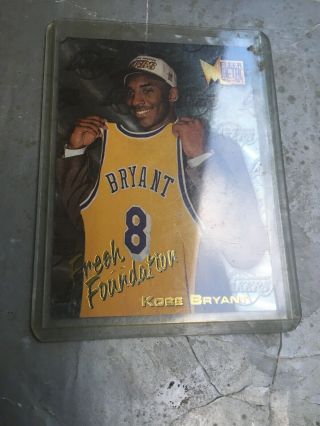 Kobe Bryant Rookie Card,  Card 137 Fleet Metal 96 - 97,  Great