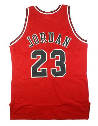 MICHAEL JORDAN 1992 - 1993 CHICAGO BULLS GAME RED ROAD JERSEY MEARS A5 2