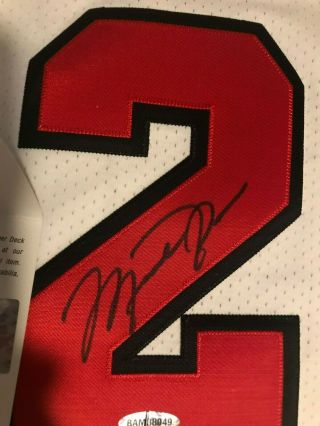 Michael Jordan Bulls Signed 1997 - 98 Mitchell & Ness White Jersey - Upper Deck 2